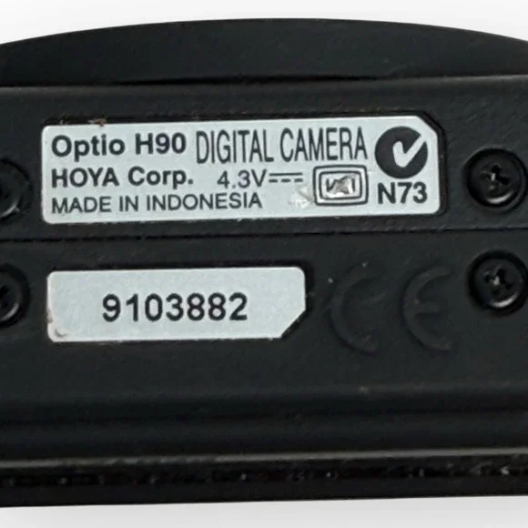 Pentax Optio H90 Digital Camera 12.1MP 5X Zoom w/ Box Case Charger Tested Works